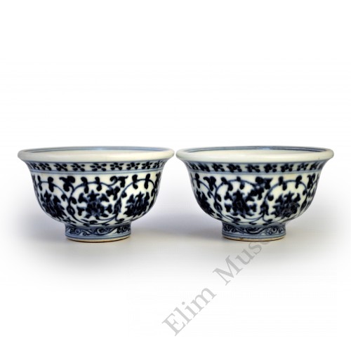 1470 A Ming B&W mandarin ducks  cups 